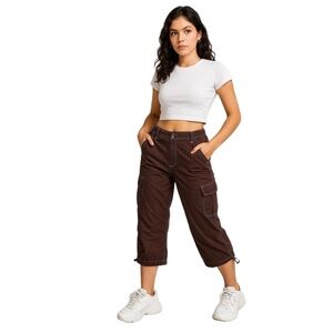SB Active Women’s XL Brown Cargo Capri Pants with‎ Teal Contrast Stitching Y2K